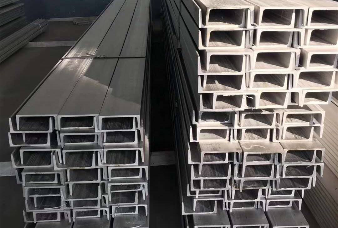 P䓲